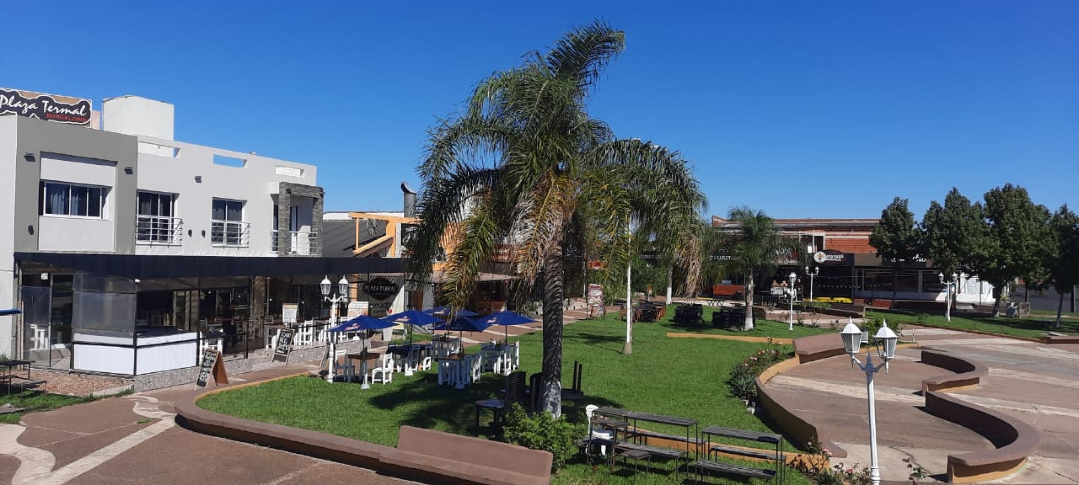 Lote frente a Termas